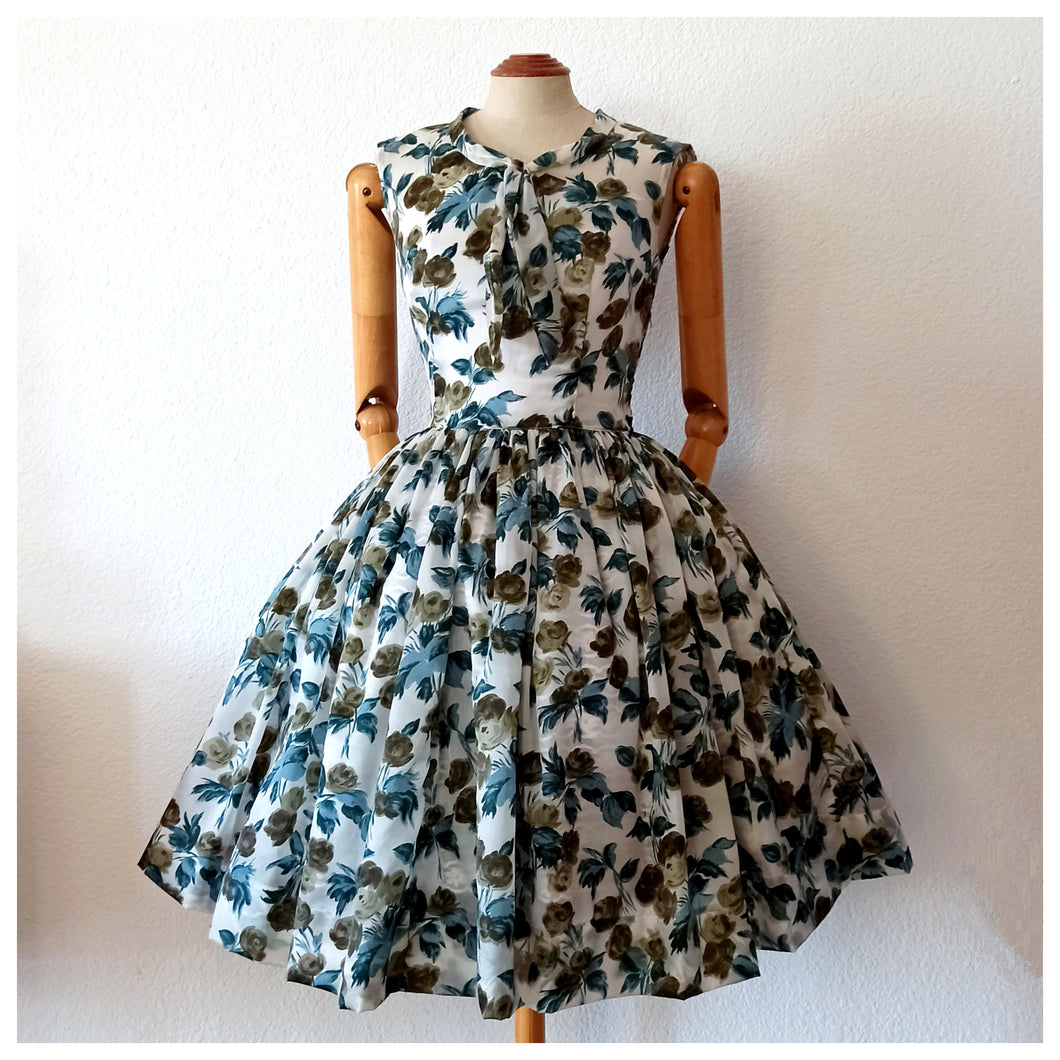 1950s - Stunning Roseprint Satin Dress- W28 (72cm)