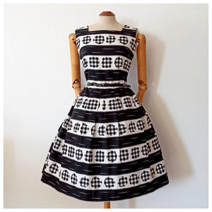 1950s - BERLINER ERZEUGNIS, Berlin - Stunning Black & White Dress - W30 (76cm)