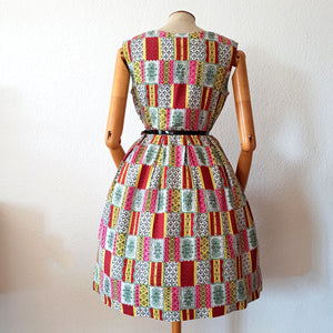 1950s - HG SEDUCTA, UK - Lovely Colorful Rayon Dress - W32 (82cm)