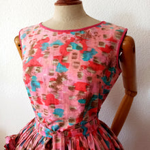 Laden Sie das Bild in den Galerie-Viewer, 1950s 1960s - Gorgeous Abstract Triangular Pockets Dress - W27 (68.5cm)
