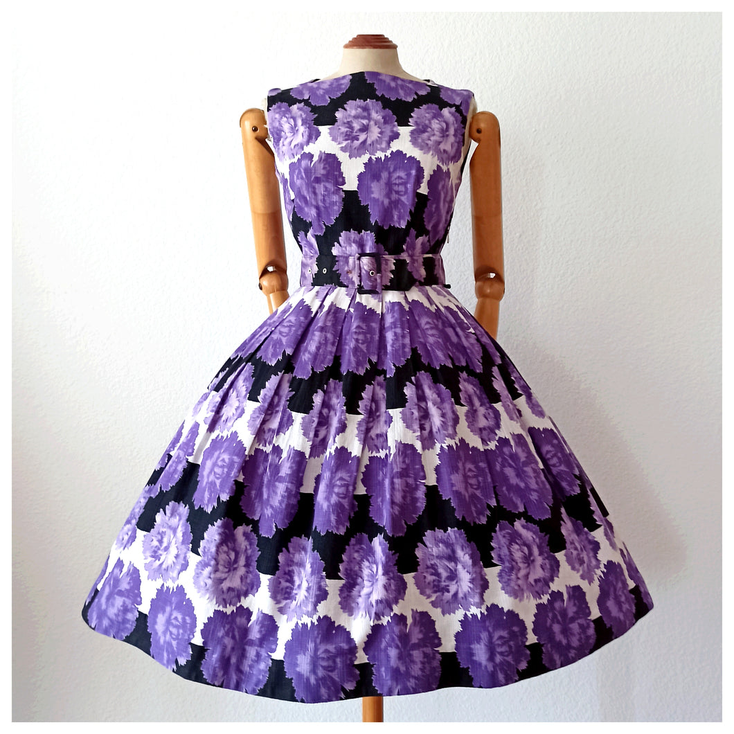 1950s - Stunning German Purple Clovers Dress - W26 (66cm)