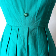 Charger l&#39;image dans la galerie, 1950s 1960s - Elegant Green Bolero Dress - W26 (66cm)
