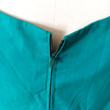 Charger l&#39;image dans la galerie, 1950s 1960s - Elegant Green Bolero Dress - W26 (66cm)
