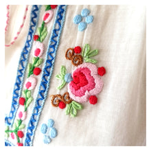 Load image into Gallery viewer, 1940s - MODEX, Hungary - Gorgeous Hand Embroidery Gaz Blouse - W30 (76cm)
