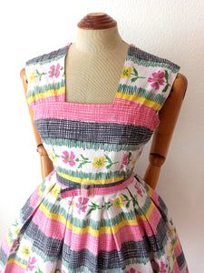 1950s - HR LE TREFORTS, France - Adorable Cotton Dress - W28 (71cm)