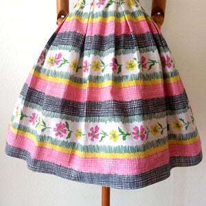 1950s - HR LE TREFORTS, France - Adorable Cotton Dress - W28 (71cm)