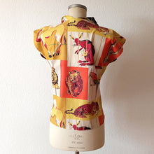 Carica l&#39;immagine nel visualizzatore di Gallery, 1950s - Rare Collector&#39;s Animals Zoo Novelty Blouse - Sz S/M
