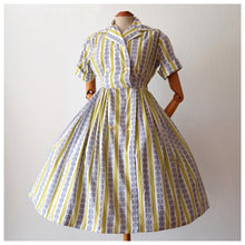 Charger l&#39;image dans la galerie, 1950s - GEBR GERZON, Netherlands - Gorgeous Cotton Dress - W27 (68cm)
