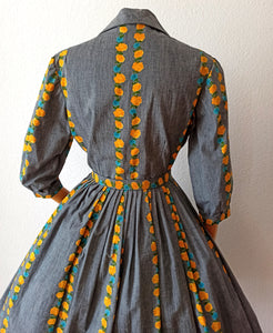 1950s - COUTURE MILOU, Belgium - Outstanding Roseprint Dress - W27/28 (68.5/72cm)