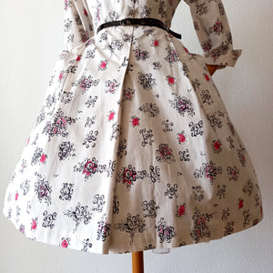 1950s - IMPERNAT, France - Adorable Romantic Cotton Dress - W31 (78.5cm)