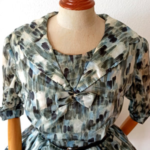 1950s - Stunning Abstract Satin Dress - W30 (76cm)