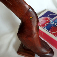 Laden Sie das Bild in den Galerie-Viewer, 1960s - Mid-century Teak Wood Toucan Figure
