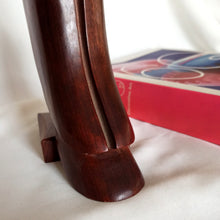 Cargar imagen en el visor de la galería, 1960s - Mid-century Teak Wood Toucan Figure
