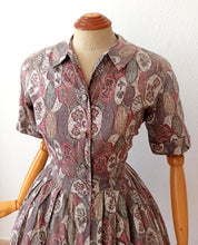 Cargar imagen en el visor de la galería, 1950s 1960s - Beautiful Autumn Colors Cotton Dress  - W29 (74cm)
