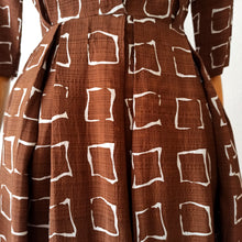 Load image into Gallery viewer, 1950s - Gorgeous Brown Abstract Rayon Dress - W25/26 (64/66cm)
