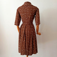 Load image into Gallery viewer, 1950s - Gorgeous Brown Abstract Rayon Dress - W25/26 (64/66cm)
