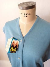 Charger l&#39;image dans la galerie, 1960s - JUMARI, Barcelona - Deadstock Baby Blue Tank Top (XL)
