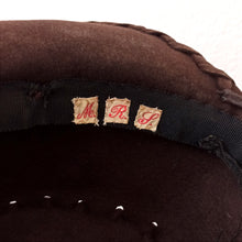 Carica l&#39;immagine nel visualizzatore di Gallery, 1940s - Adorable Dark Brown Felt Hat
