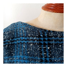 Charger l&#39;image dans la galerie, 1950s - Stunning Blue Flecked Tartan Wool Dress - W27/28 (70/72cm)
