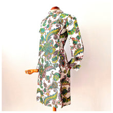 Load image into Gallery viewer, 1960s - Stunning Psychedelic Satin Dress - W35 (86cm)
