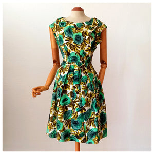 1950s - Stunning Floral Cold Rayon Dress - W27 (68.5cm)