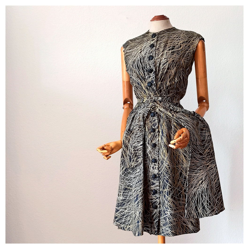 1950s - Spectacular Black Gold Couture Silk Dress - W22 (58cm)