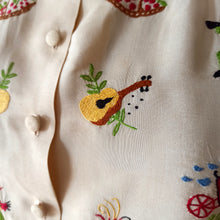 Load image into Gallery viewer, 1940s 1950s - UNWORN - Adorable Pure Silk Embroidery Blouse - W33 (84cm)
