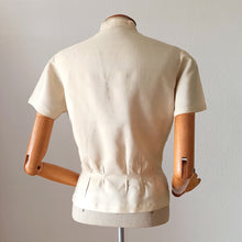 Load image into Gallery viewer, 1940s 1950s - UNWORN - Adorable Pure Silk Embroidery Blouse - W33 (84cm)
