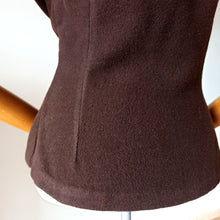 Carica l&#39;immagine nel visualizzatore di Gallery, 1940s - Gorgeous Brown Wool Vest - W33 (84cm)
