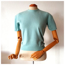 Cargar imagen en el visor de la galería, 1950s - BARRIE, Scotland - Adorable Baby Blue Cashmere Jumper
