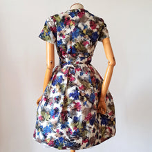 Cargar imagen en el visor de la galería, 1950s 1960s - Stunning Floral Bolero Dress - W26 (66cm)
