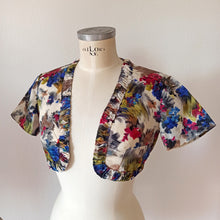 Carica l&#39;immagine nel visualizzatore di Gallery, 1950s 1960s - Stunning Floral Bolero Dress - W26 (66cm)
