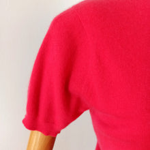 Cargar imagen en el visor de la galería, 1950s - DALTON, USA - Gorgeous Pink Pure Cashmere Jumper
