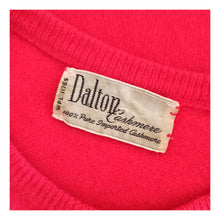 Laden Sie das Bild in den Galerie-Viewer, 1950s - DALTON, USA - Gorgeous Pink Pure Cashmere Jumper
