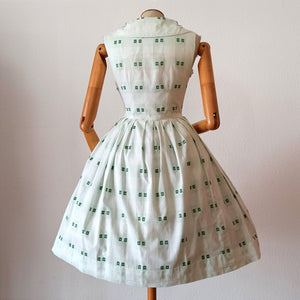 1950s 1960s - BETTY BARCLAY, USA - Adorable Mint Green Dress - W27.5 (70cm)