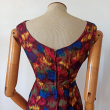 Load image into Gallery viewer, 1960s - Stunning Abstract Satin Cocktail Dress - W27 (68cm)
