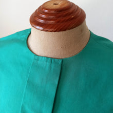 Charger l&#39;image dans la galerie, 1960s - Cute Green Cotton Blouse - W35 (90cm)
