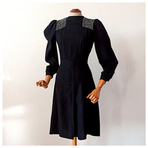 1930s - Superb Black Rayon Wool Dress - W31 (78cm)