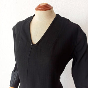 1930s - Superb Black Textured Crepe Dress - W32 (82cm)