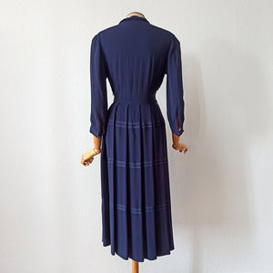 1940s - Elegant German Deep Blue Crepe Dress - W27.5 (70cm)