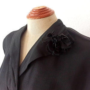 1930s 1940s - Elegant Black Belted Rayon Crepe Dress - W39 (100cm)