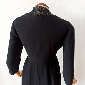 1940s - Gorgeous Collar Black Crepe Dress - W30 (76cm)