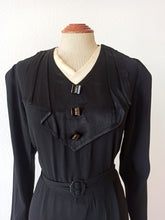 Charger l&#39;image dans la galerie, 1930s - Exquisite Art Deco Black Crepe Dress - W37 (94cm)
