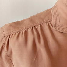 Load image into Gallery viewer, 1950s - Gorgeous Tan Color Rayon Blouse - W35 (90cm)
