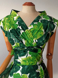 1950s - MARY CHARMAINE - Stunning Green Cotton Dress - W26 (66cm)