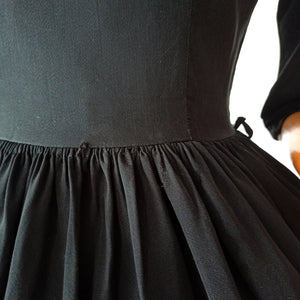 1950s - Exquisite Black Taffeta Velvet Dress - W25 (64cm)