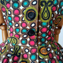 Carica l&#39;immagine nel visualizzatore di Gallery, 1950s 1960s - Colorful Abstract Cotton Dress - W30 (76cm)
