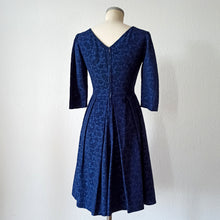 Load image into Gallery viewer, 1950s 1960s - Elegant Blue Textured Dress  - W27.5 (70cm)
