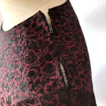 Load image into Gallery viewer, 1950s 1960s - Elegant Burgundy Damask Cotton Dress - W31 (78cm)
