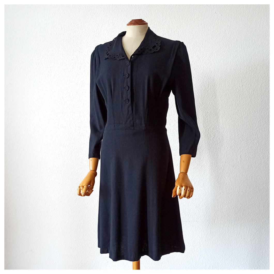 1940s - Beautiful Black Wool Dress - W31.5 (80cm)